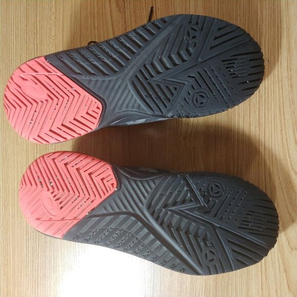 ASICS Women's Black and Gray Athletic Shoes - Picture 5 of 7